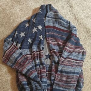 American Rag Navy and Cream Knit Sweater